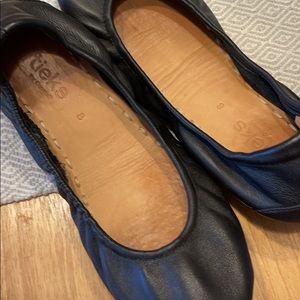 Tieks Flats